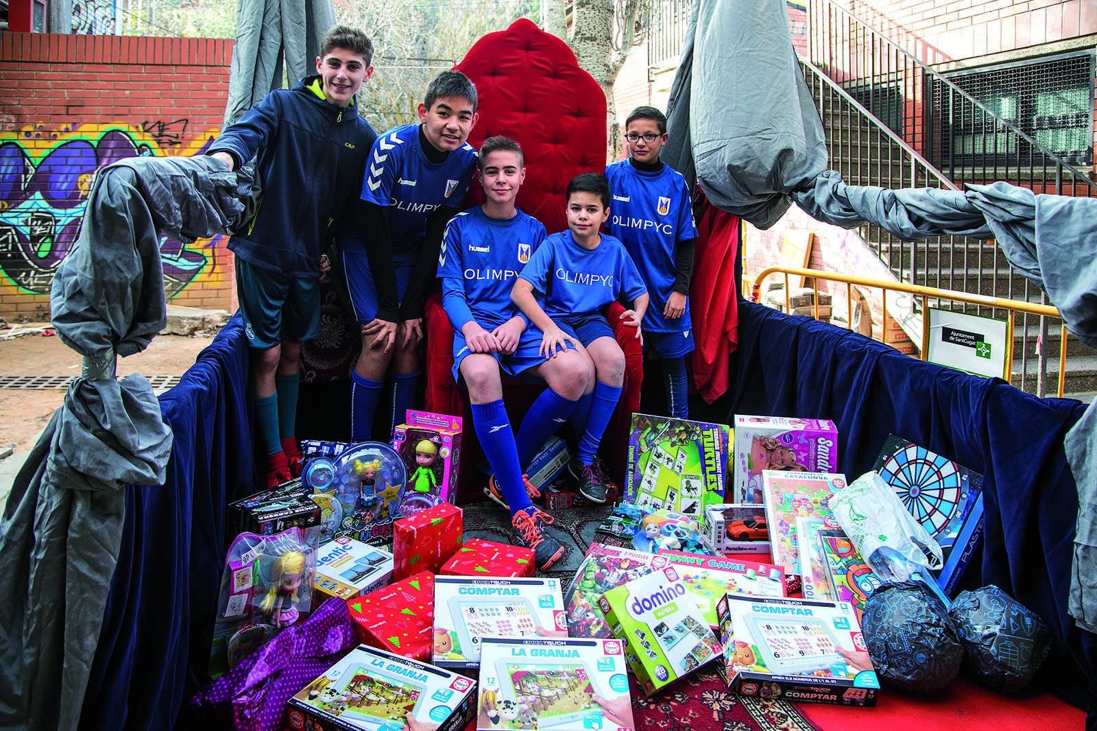 Torneix solidari 3x3 per recollir joguines per els més desfavorits FOTO: Lali Puig