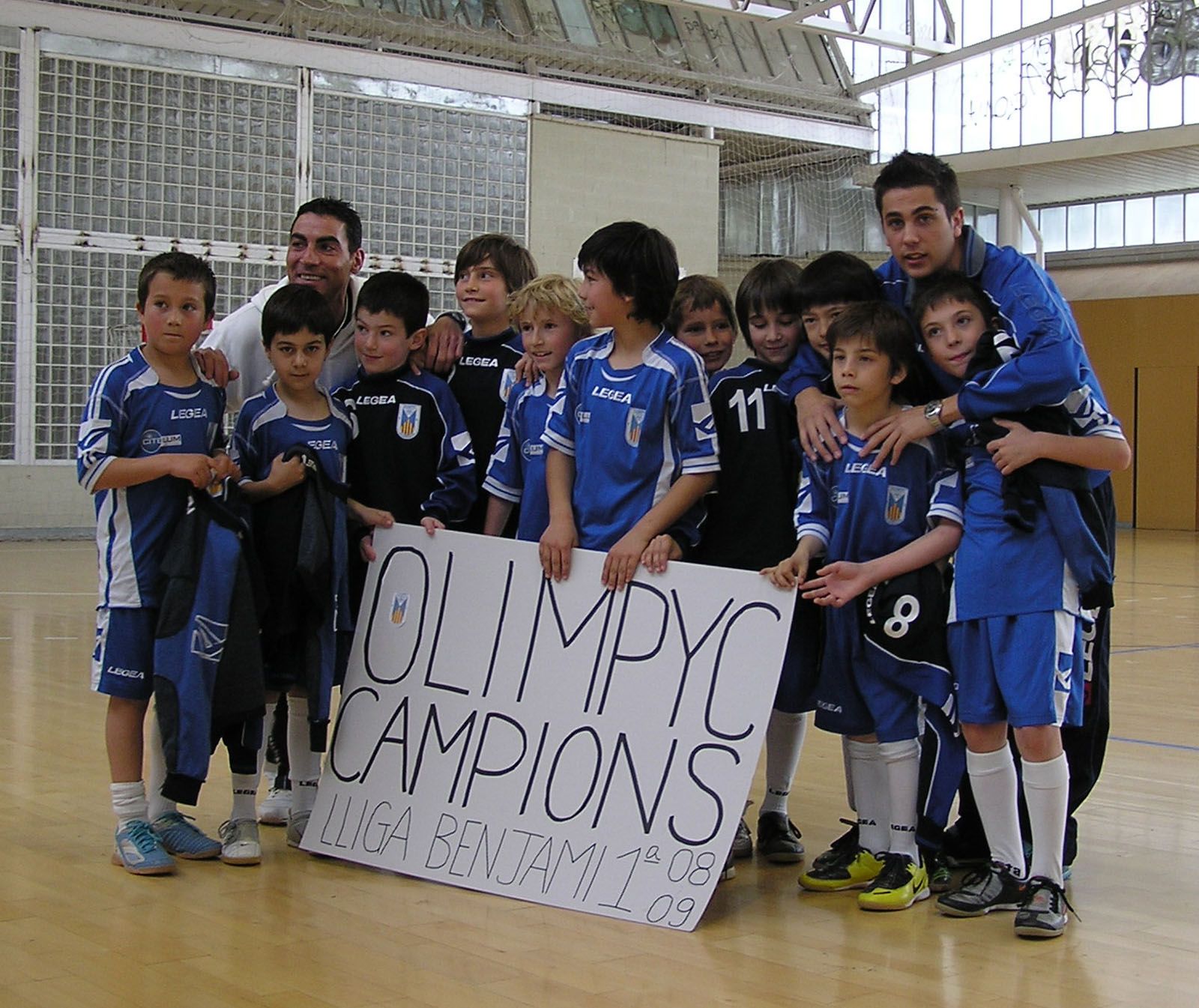 La campanya 2008-2009 el benjamí va guanyar la lliga FOTO: Arxiu TOTSantCugat
