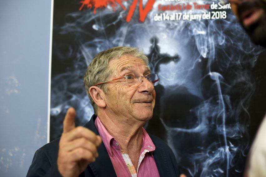  Joan Pera conversa amb Joan Ramón Armadàs abans de l'emissió la pel·lícula Woody & Woody. FOTO: Bernat Millet