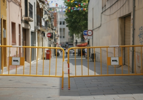 El trànsit pel centre es veurà afectat per la Festa Major. FOTO: Artur Ribera