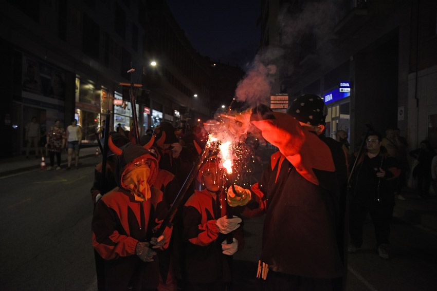 Correfoc infantil i jove de Festa Major. Foto: Bernat Millet.