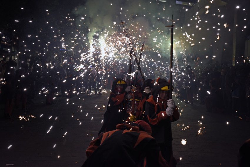 Correfoc infantil i jove de Festa Major. Foto: Bernat Millet.