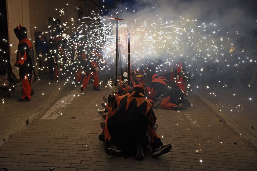 Correfoc infantil i jove de Festa Major. Foto: Bernat Millet.