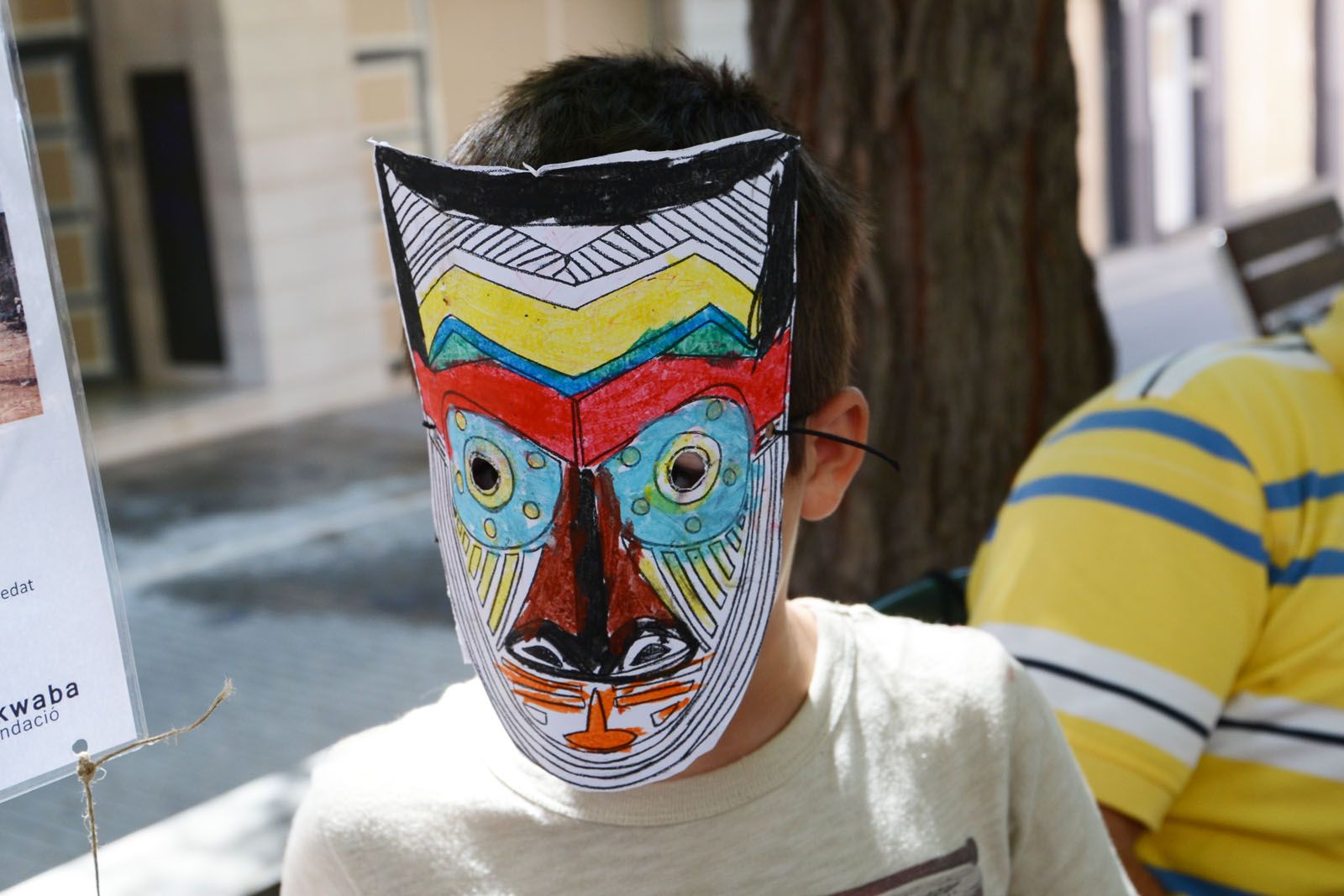 Taller de màscares africanes . FOTO : Silvia Polanco 