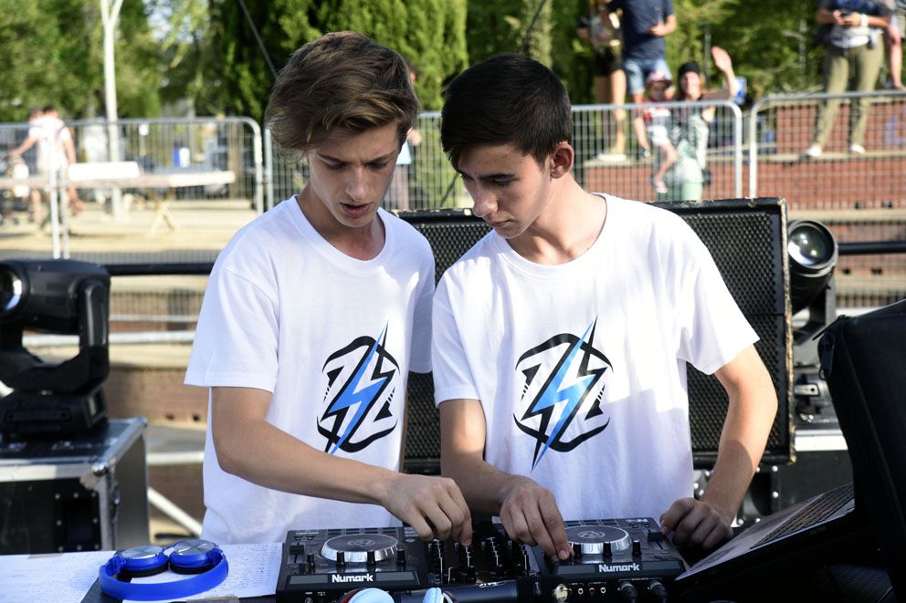 Holi Festival de Festa Major. Foto: Bernat Millet.