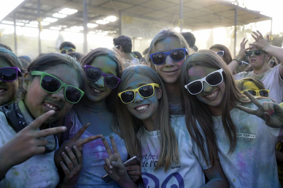 Holi Festival de Festa Major. Foto: Bernat Millet.