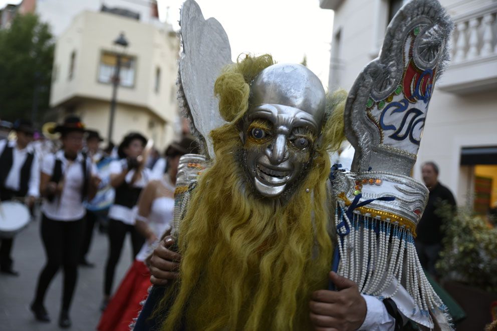Rua de balls tradicionals: De Bolivia a Sant Cugat. Foto: Bernat Millet.