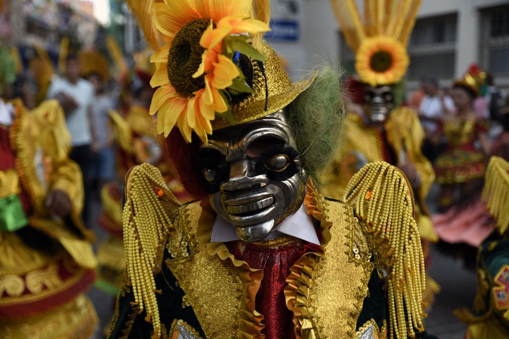 Rua de balls tradicionals: De Bolivia a Sant Cugat. Foto: Bernat Millet.