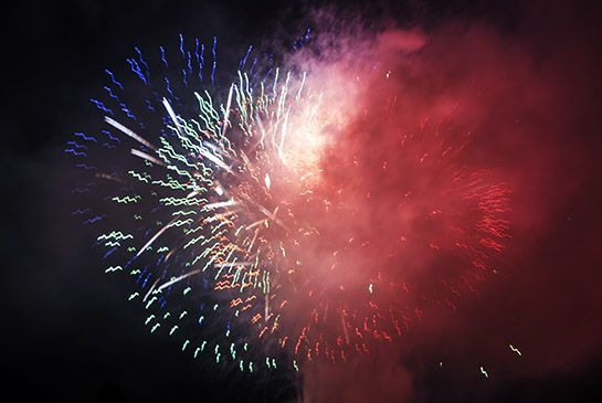 Castell de Focs de Festa Major. Foto: Bernat Millet.