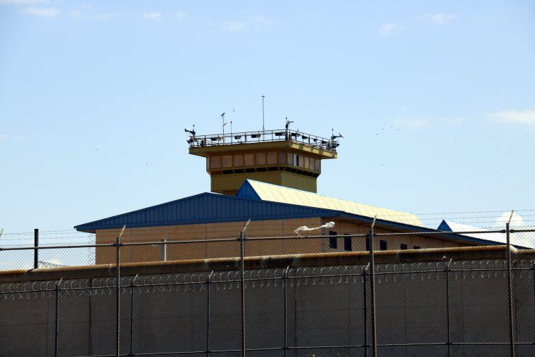 La torre de control del Centre Penitenciari de Zuera, a Saragossa. FOTO: ACN