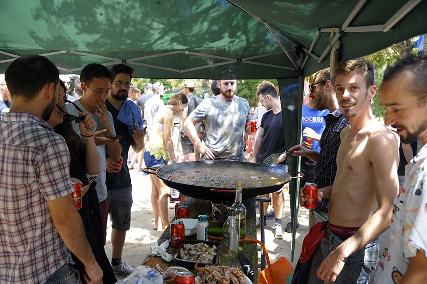  Trobada de paellers i paelleres a la Floresta. Foto: Bernat Millet.