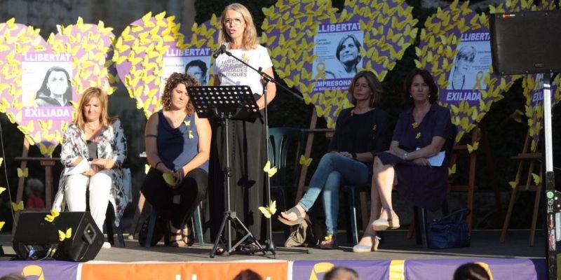 Mireia Ingla durant l'acte. FOTO: Artur Ribera