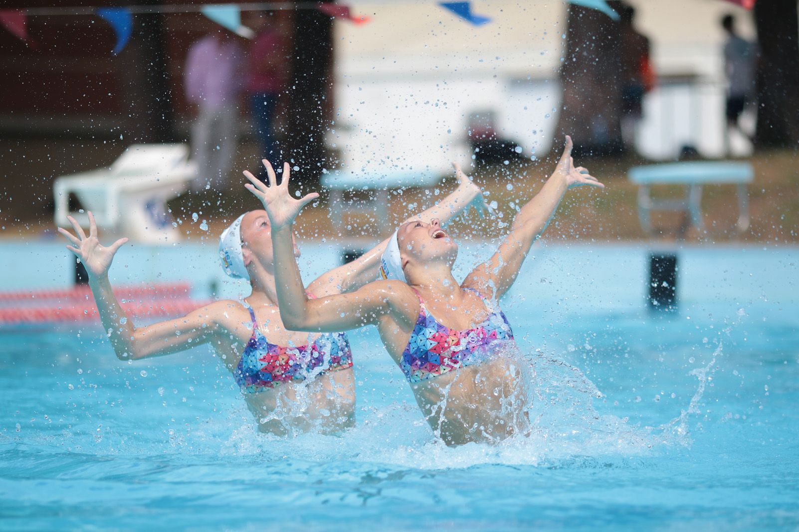 Paula Ramírez i Sara Saldanya, duo de l'equip espanyol absolut de natació artística FOTO: Artur Ribera