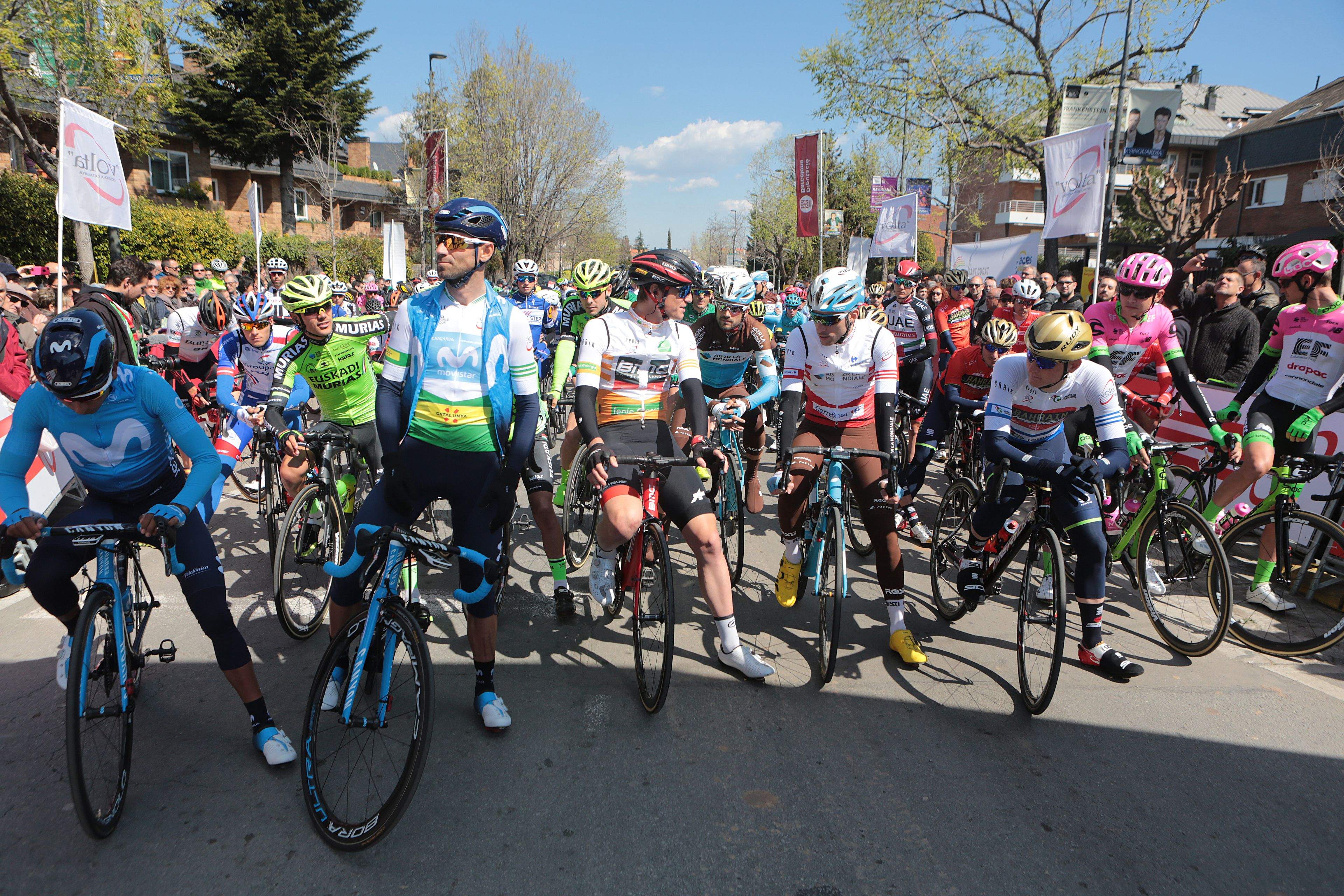 La sortida de la tercera etapa de la Volta Ciclista a Catalunya 2018 es va fer a Sant Cugat. FOTO: Artur Ribera