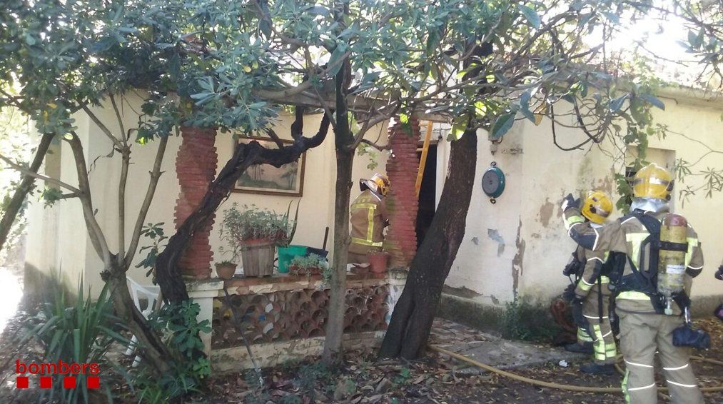 Actuació dels Bombers aquest 18 d'agost a Sant Cugat FOTO: Bombers de la Generalitat