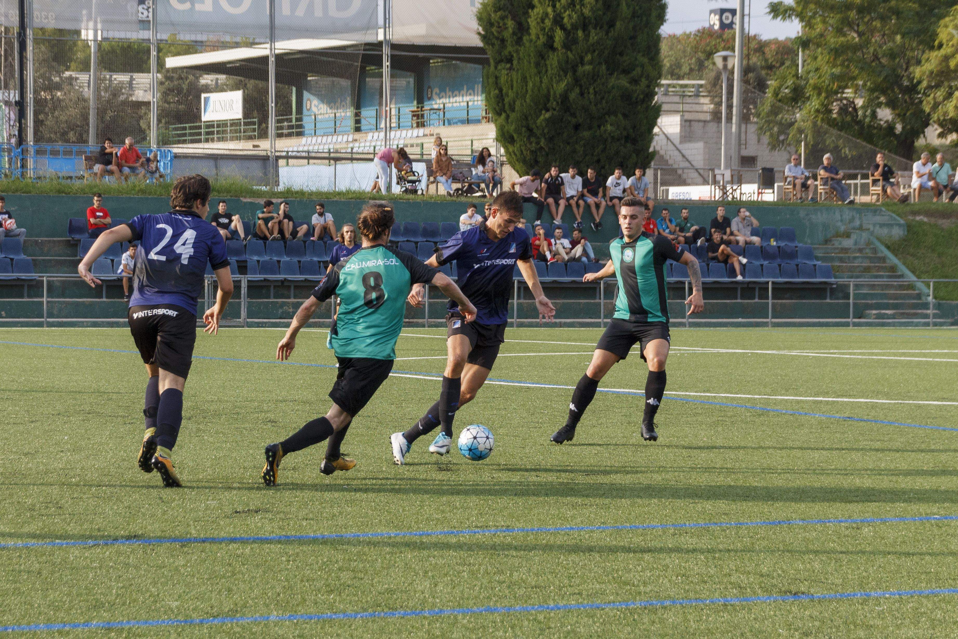 Partit de lliga entre el Junior FC i el CFU Mira-Sol Baco. FOTO: Cedida