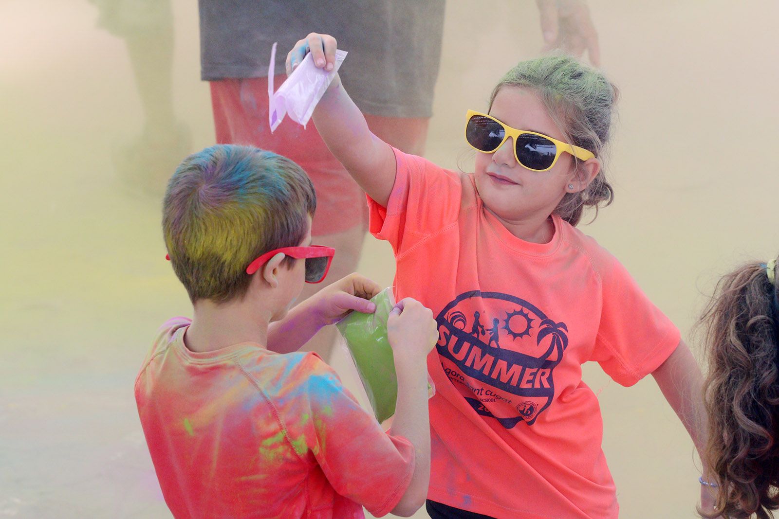 Festa Major de les Planes. Holi. Foto: Lali Álvarez