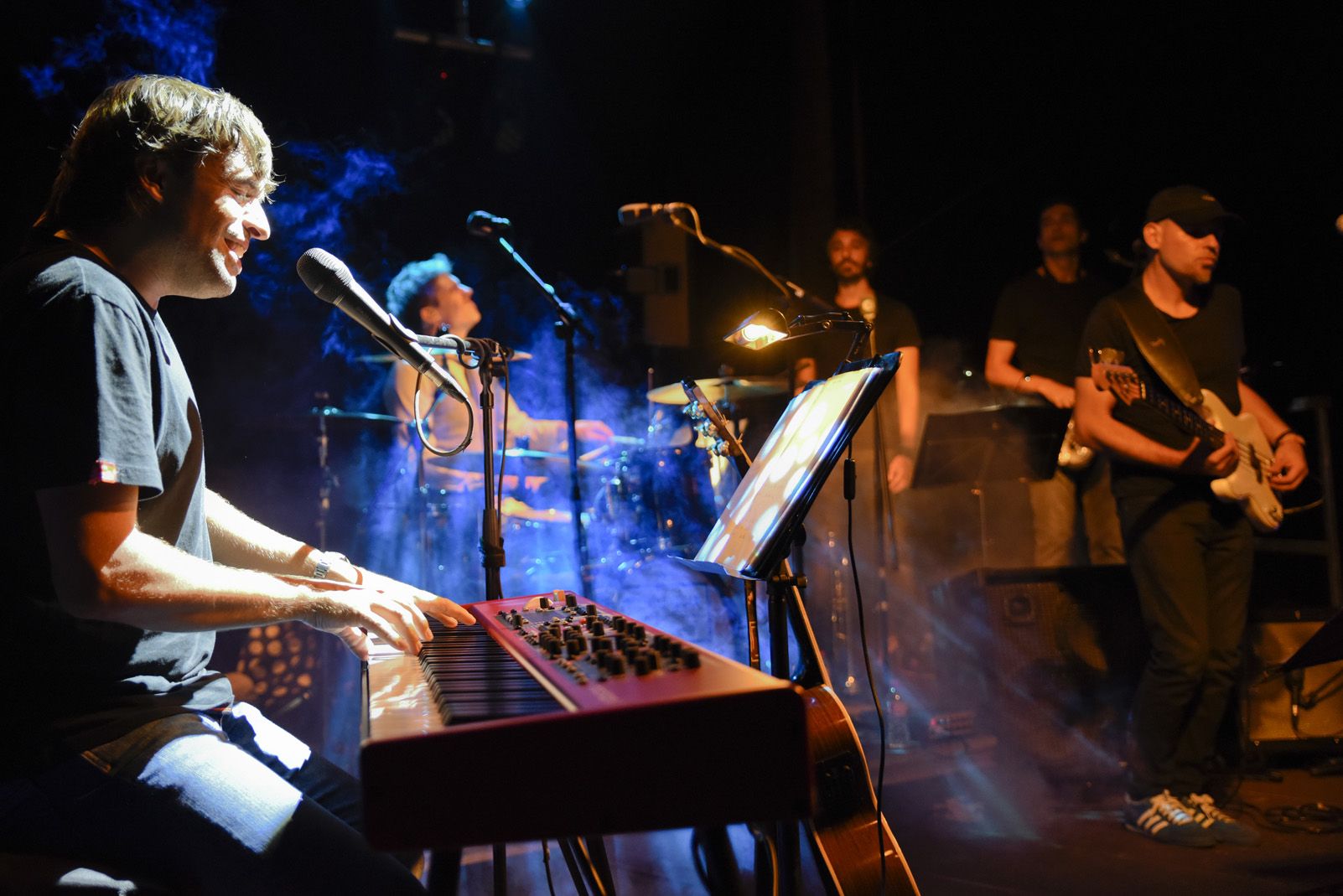 Manu Guix, en l'actuació al Festival Vincles. FOTO: Bernat Millet