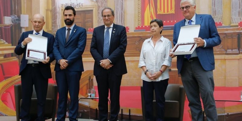 Martí Rigau i Falgàs acompanyats per Torra, Torrent i Cunillera. FOTO: ACN/Guillem Roset