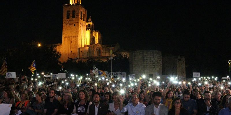 Acte inaugural de la plaça de l'U d'Octubre. Foto: Lali Álvarez
