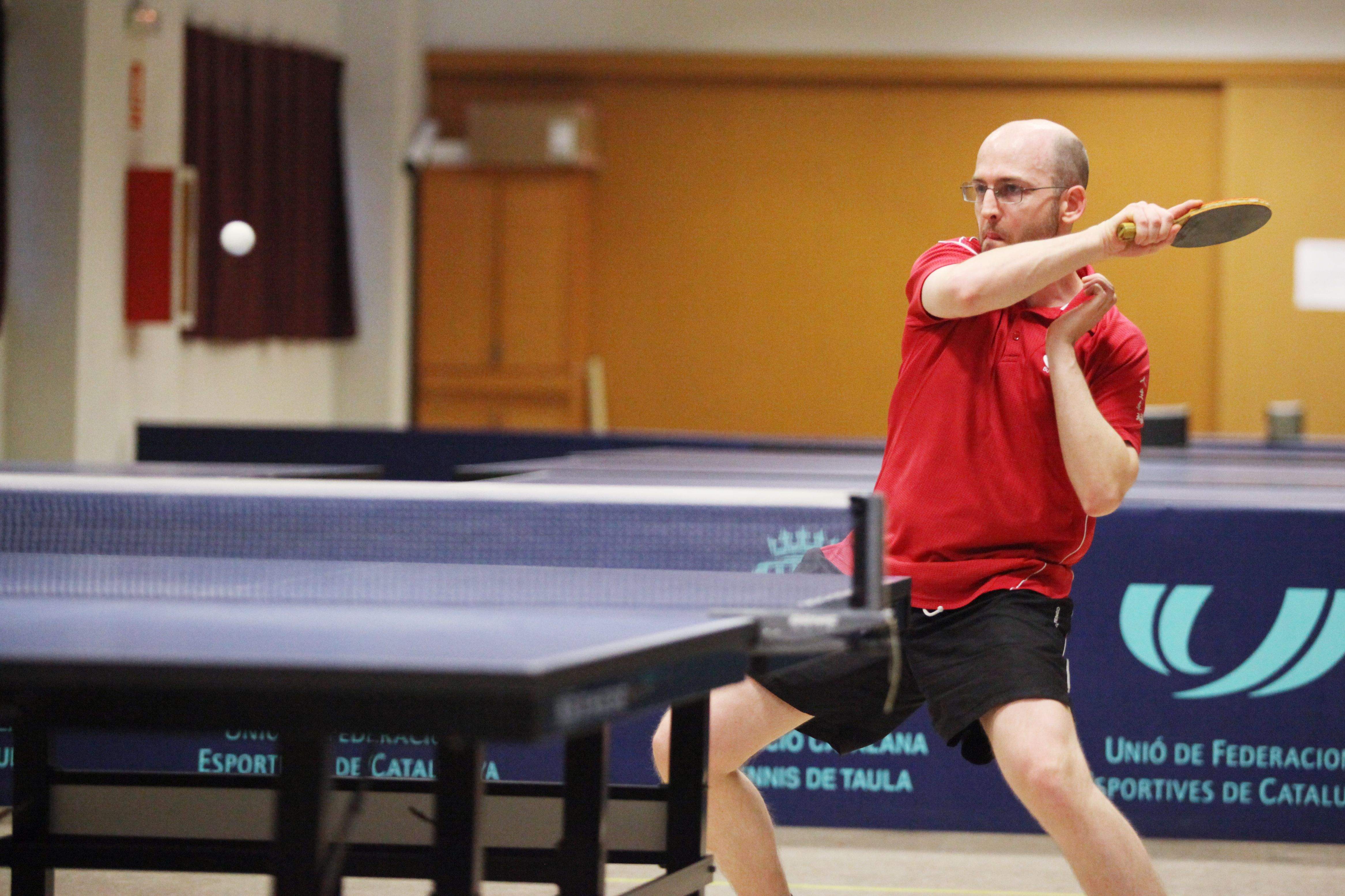 Enric Bosch no seguirà jugant al primer equip de tenis de taula de la UE Sant Cugat. FOTO: Lali Puig