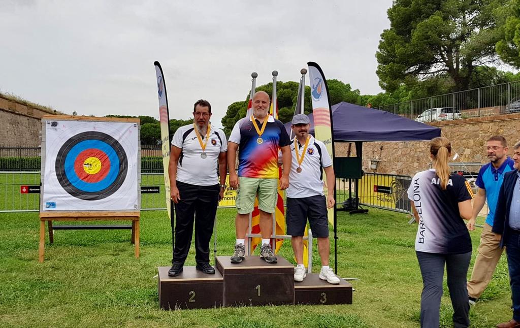 Adolf Priante, en el podi del Campionat Round 900 de Barcelona. FOTO: Cedida