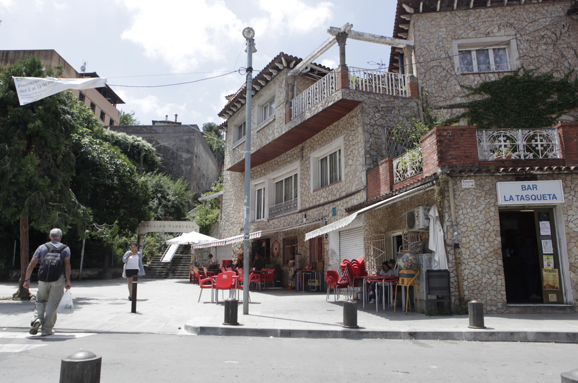 La plaça de Josep Playà a la Floresta FOTO: Artur Ribera