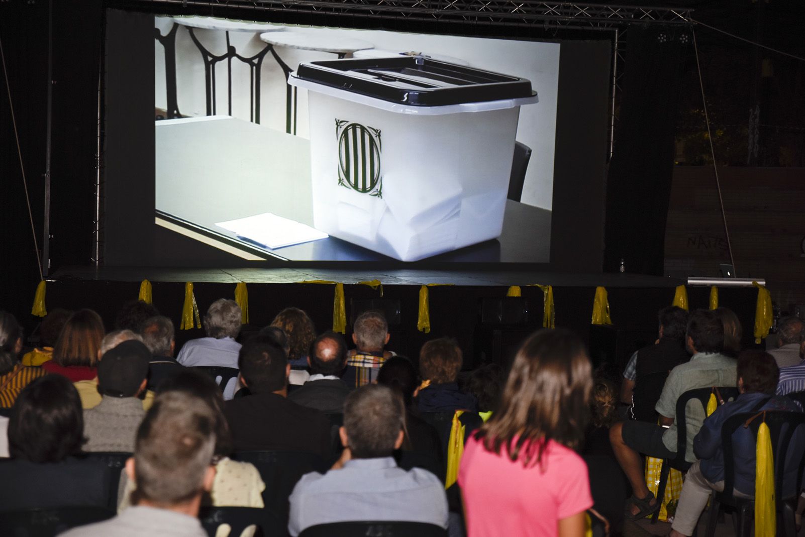 Commemoració de l'1 d'Octubre. Foto: Bernat Millet.