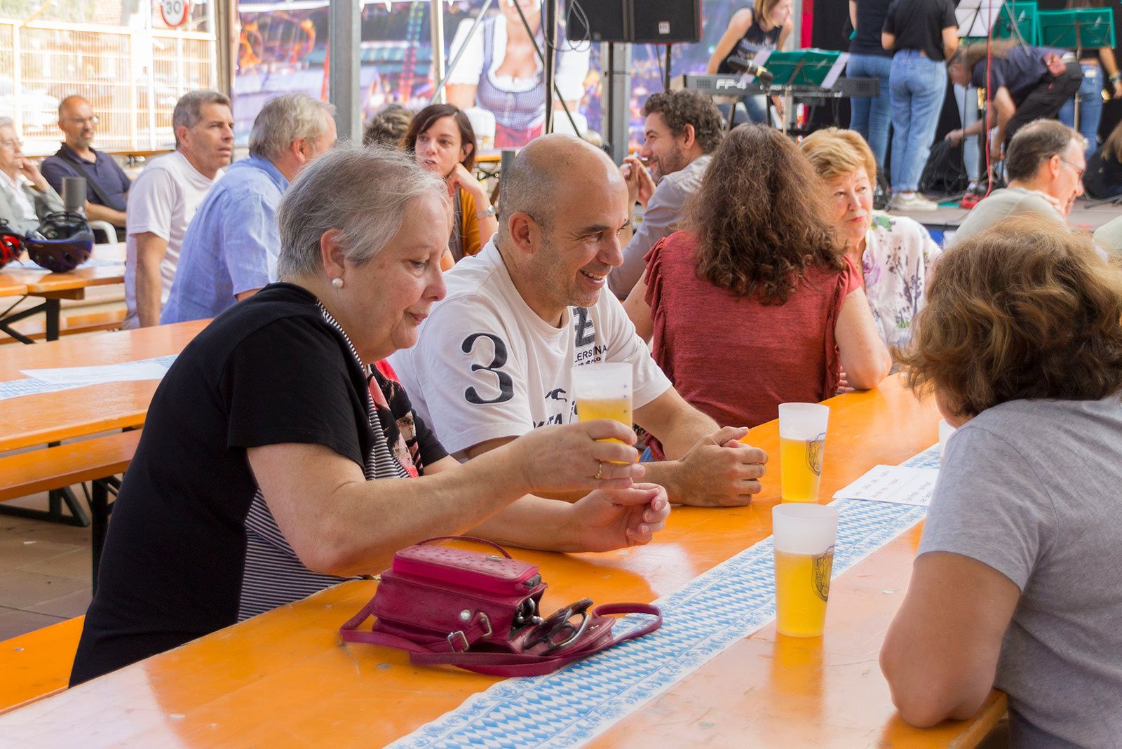 Oktoberfest a Valldoreix. FOTO: Paula Galván