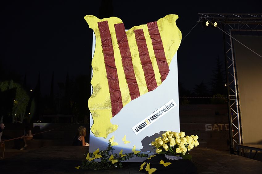 Sopar per la independència. Foto: Bernat Millet.