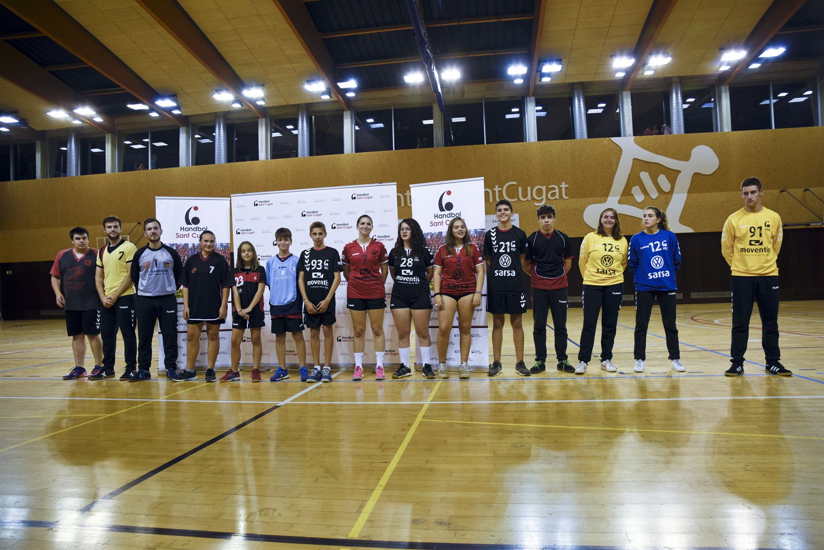 Presentació dels equips del ClubHandbol Sant Cugat. Foto: Bernat Millet.