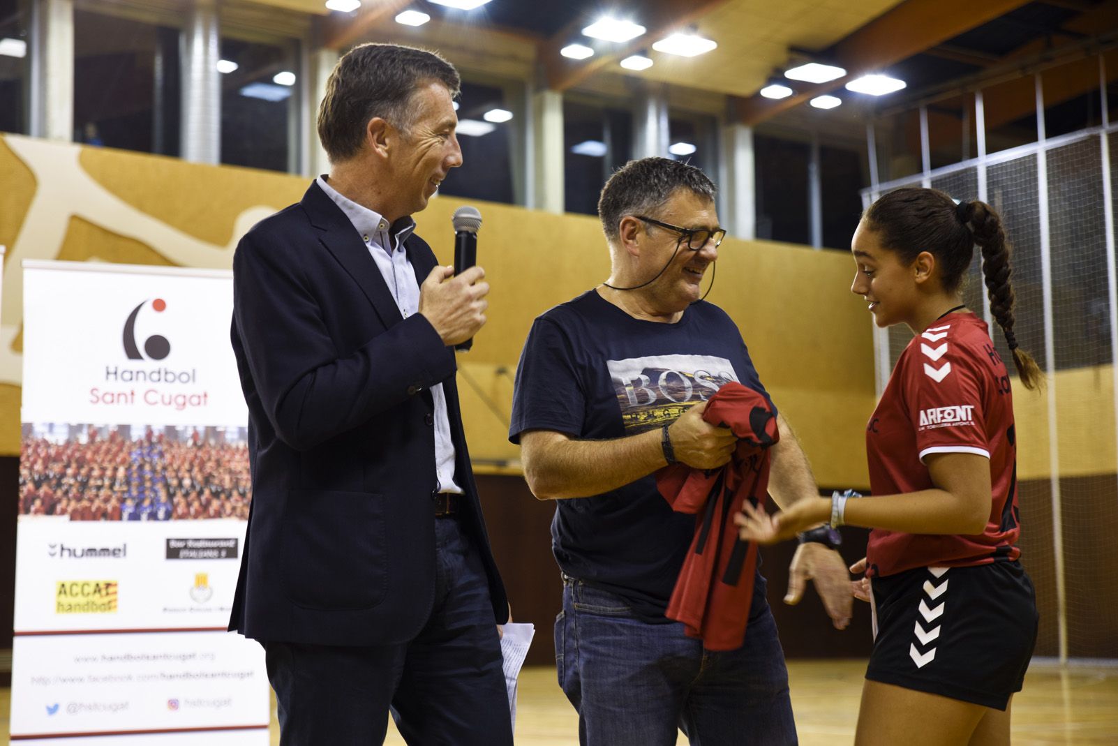 Presentació dels equips del ClubHandbol Sant Cugat. Foto: Bernat Millet.