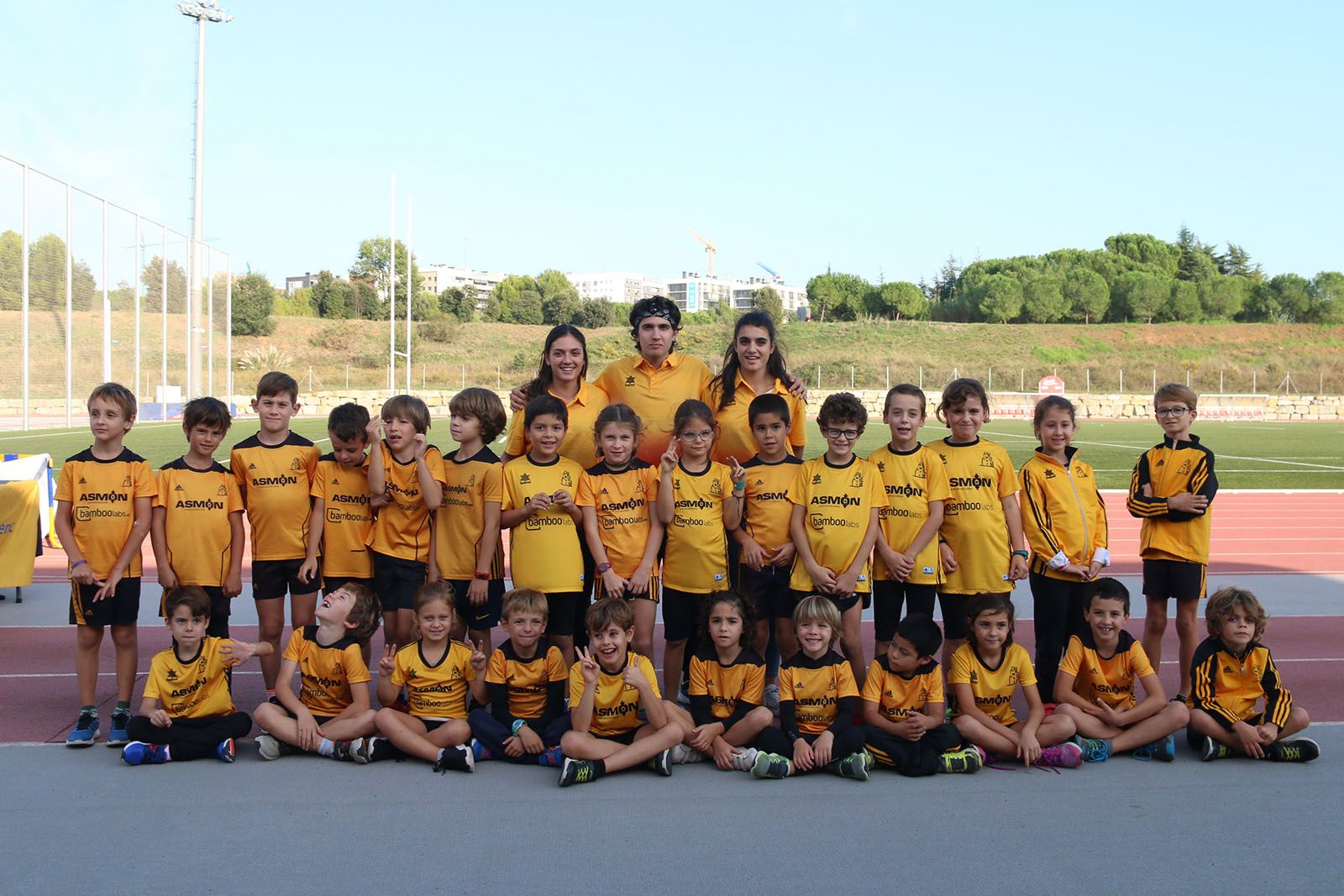 Presentació de les seccions d'atletisme, rítmica i trial running del Club Muntanyenc. Foto: Lali Álvarez