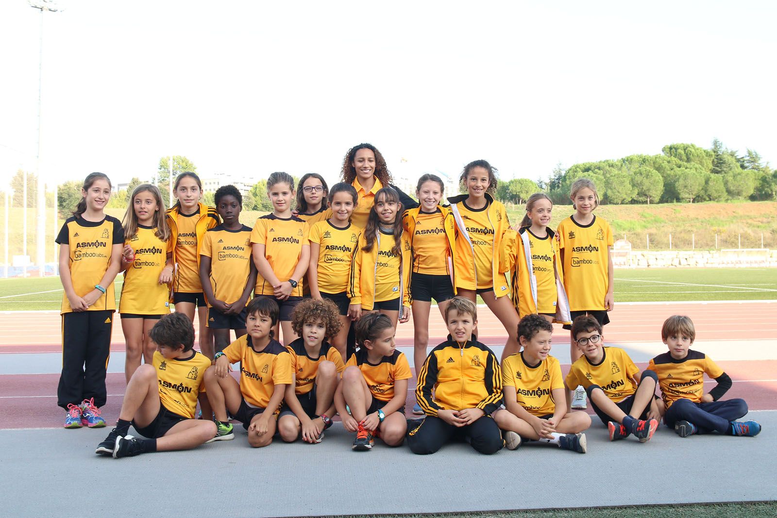 Presentació de les seccions d'atletisme, rítmica i trial running del Club Muntanyenc. Foto: Lali Álvarez