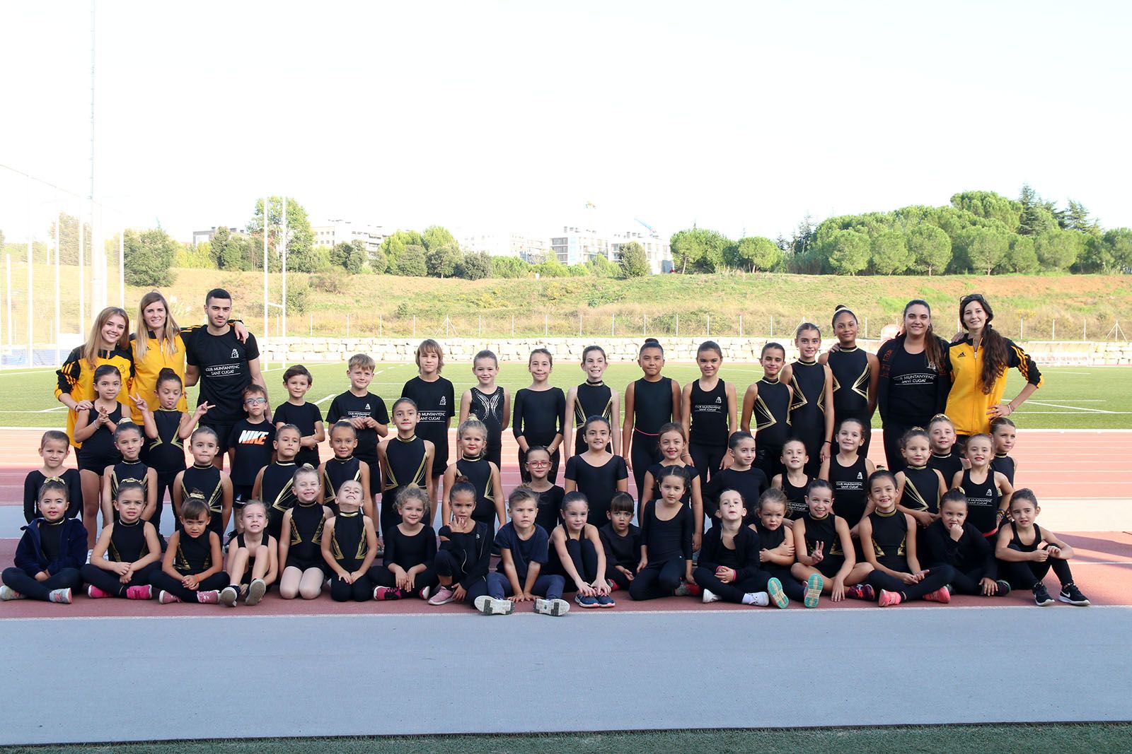 Presentació de les seccions d'atletisme, rítmica i trial running del Club Muntanyenc. Foto: Lali Álvarez