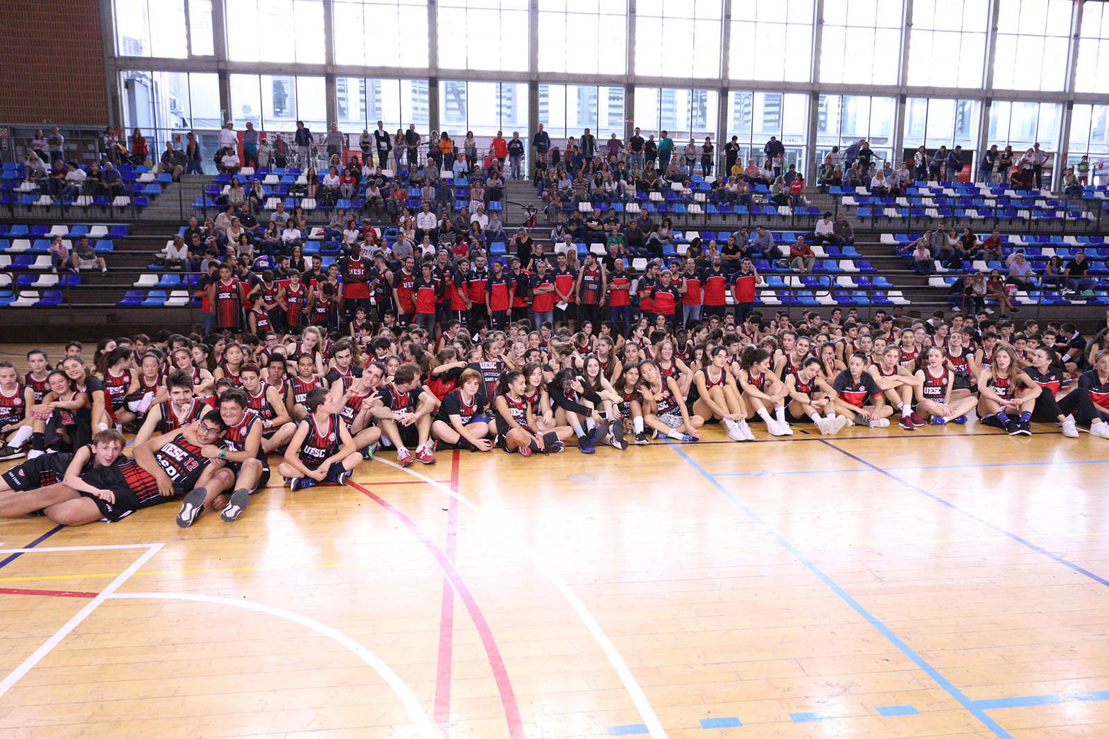 Presentació de les seccions de bàsquet i tennis taula de la UESC. Foto: Lali Álvarez