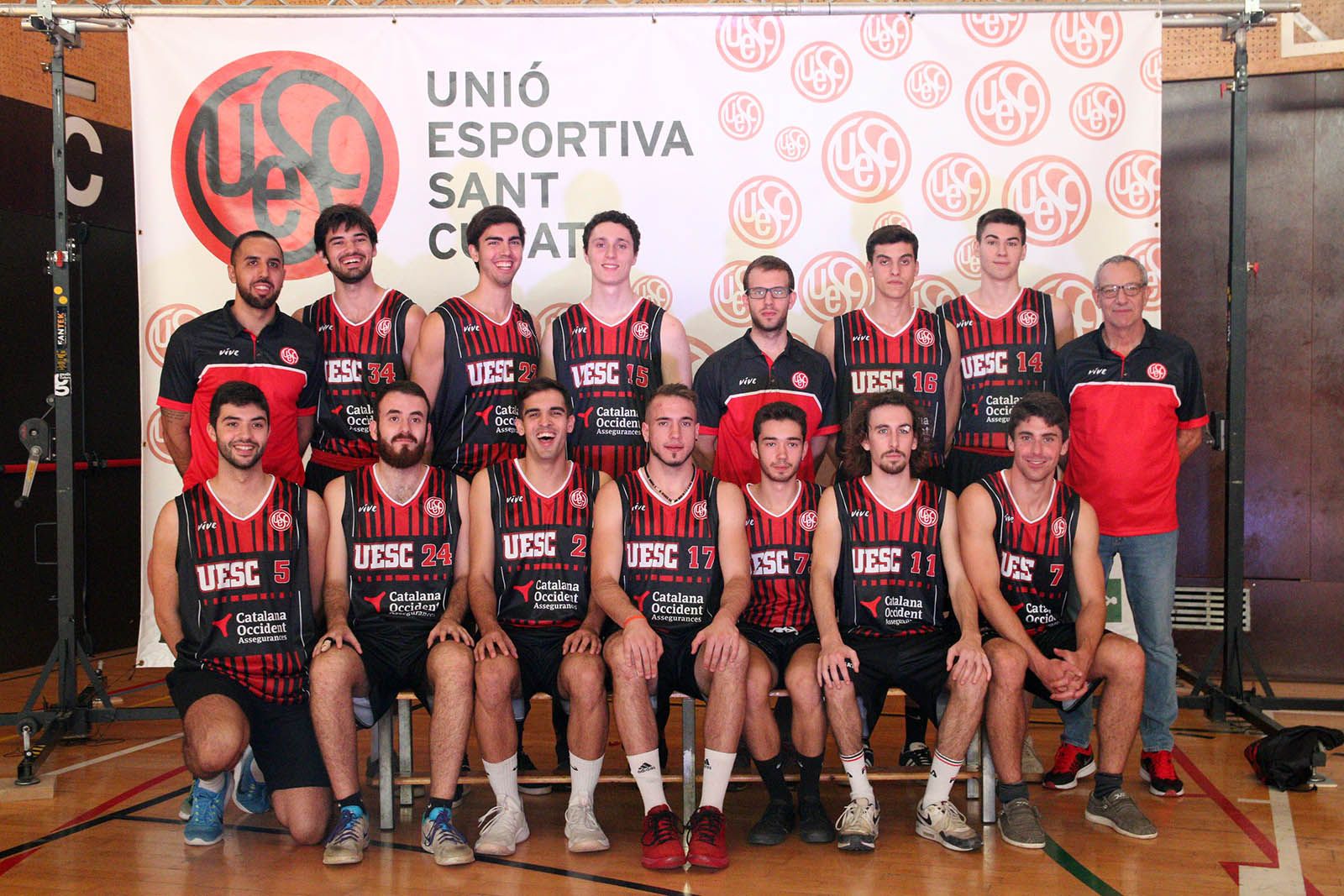 Presentació de les seccions de bàsquet i tennis taula de la UESC. Foto: Lali Álvarez