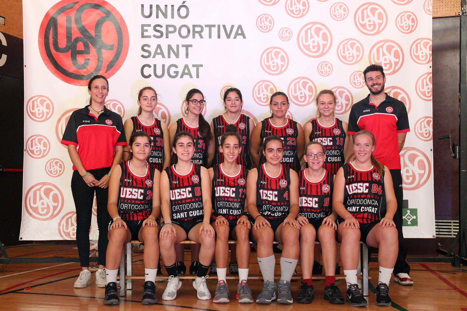 Presentació de les seccions de bàsquet i tennis taula de la UESC. Foto: Lali Álvarez