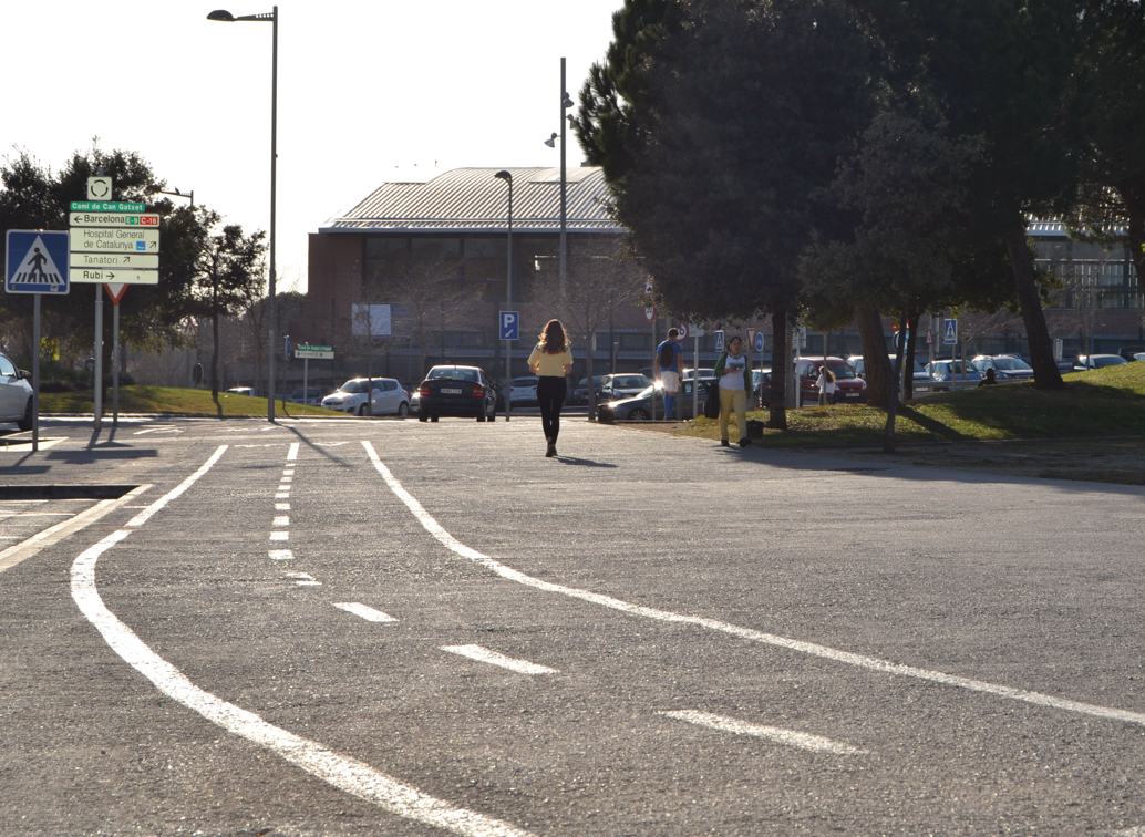 Carril bici a Mira-sol FOTO: Sílvia Polanco