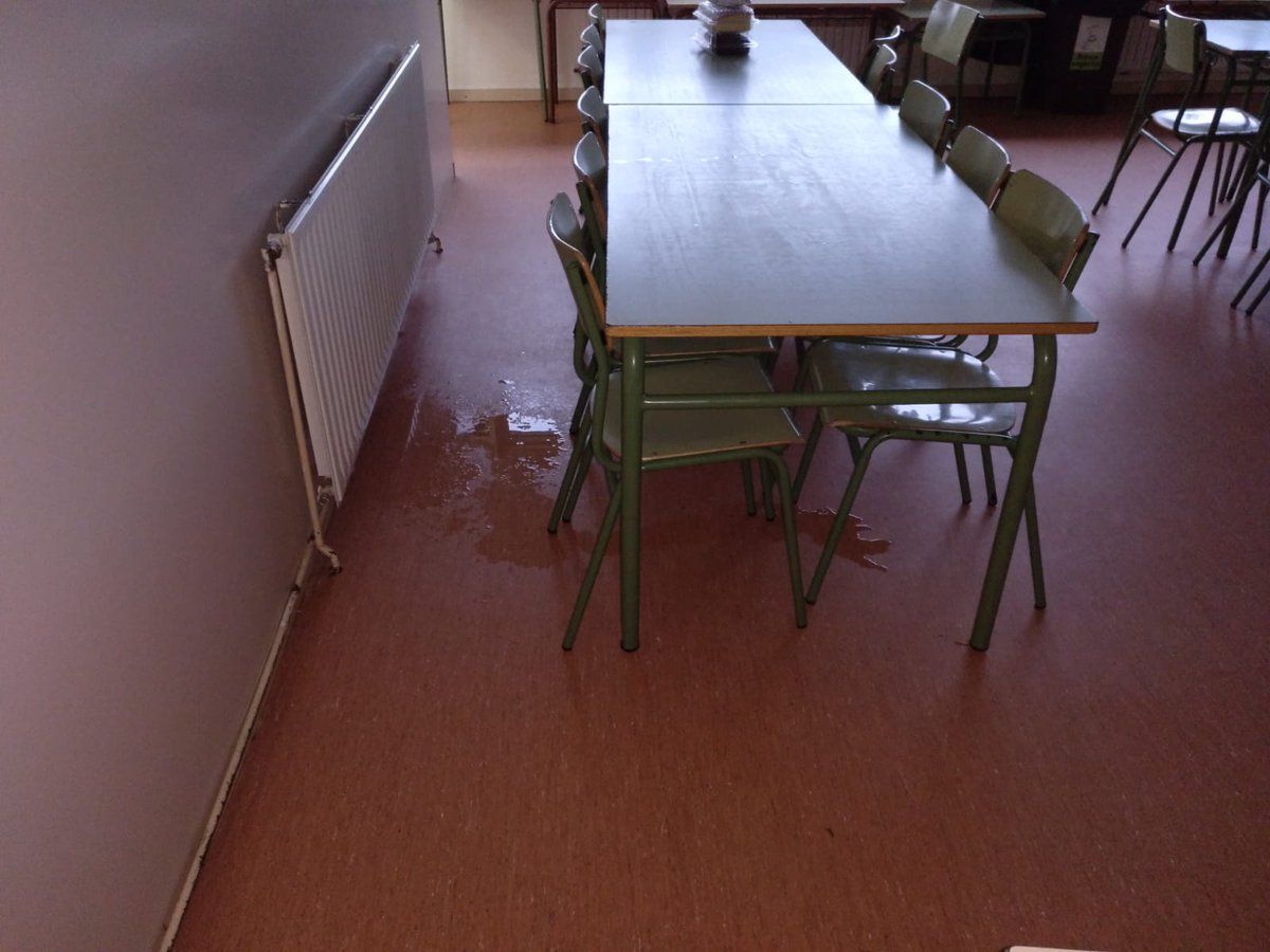 L'escola Joan Maragall, amb problemes de goteres. FOTO: Cedida