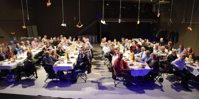 Sopar a Mira-sol. FOTO: Bernat Millet