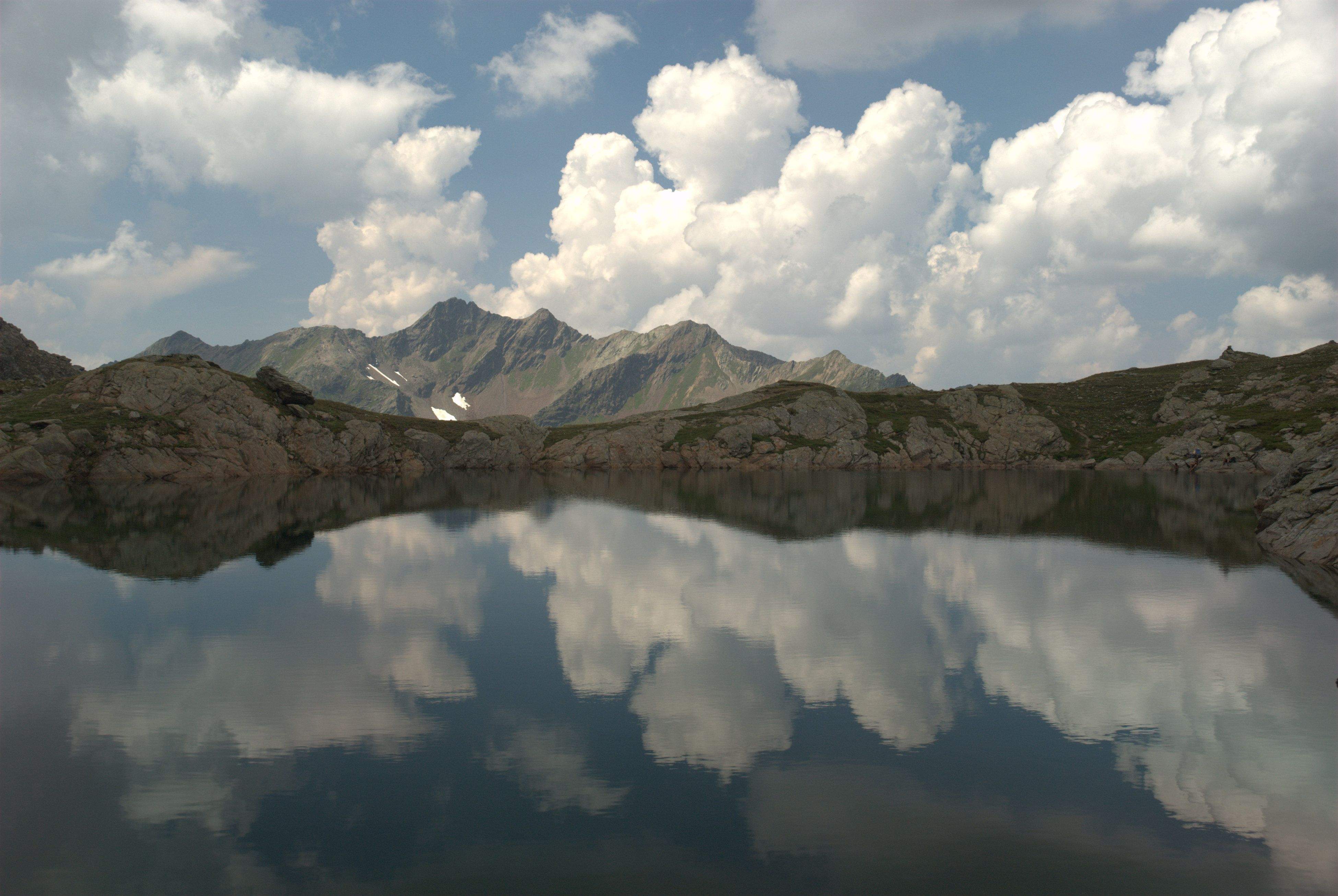 Bernat Llorenç Arcusa "Com un mirall"
