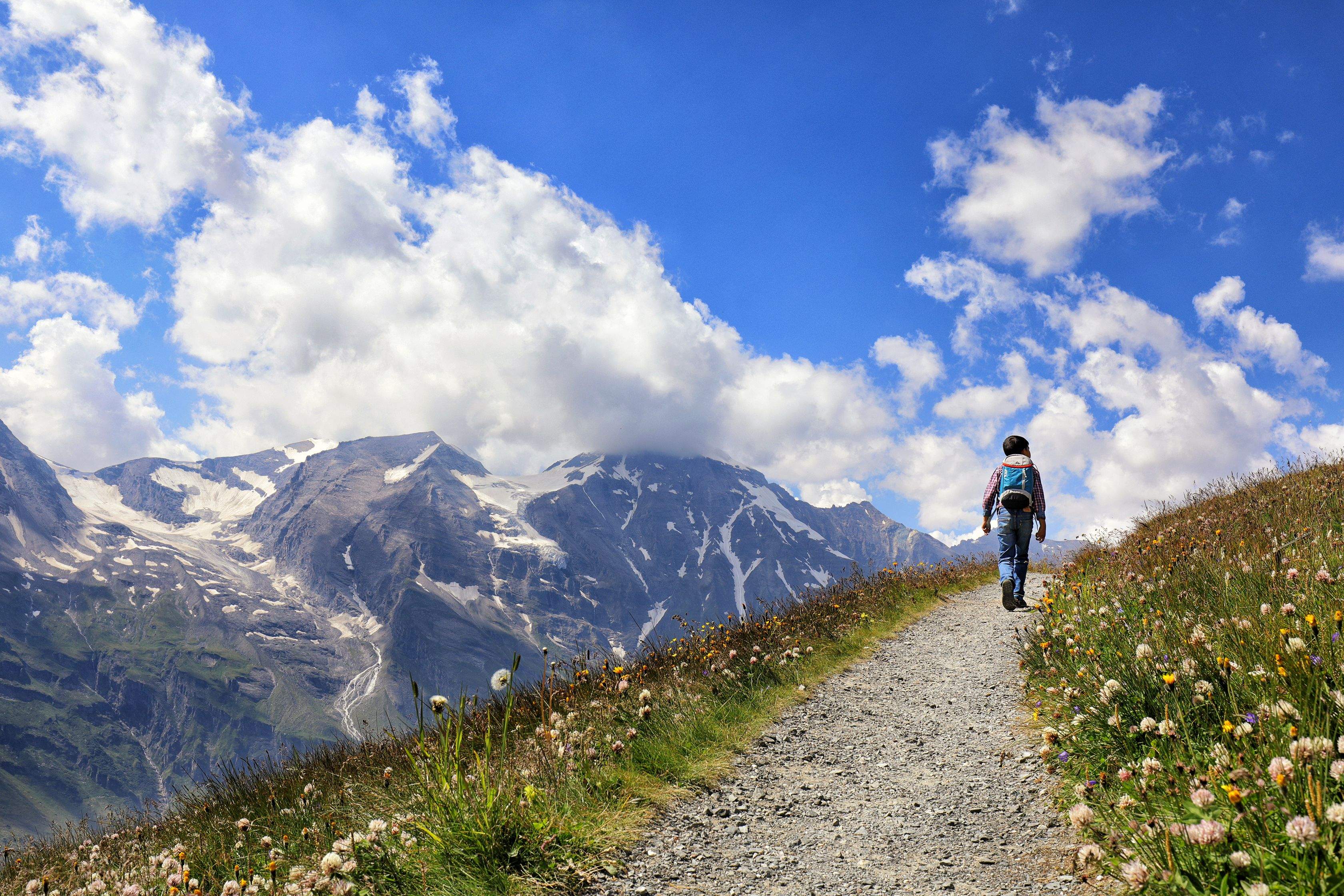 Farrah Faye Dizon "A Walk to the Clouds"