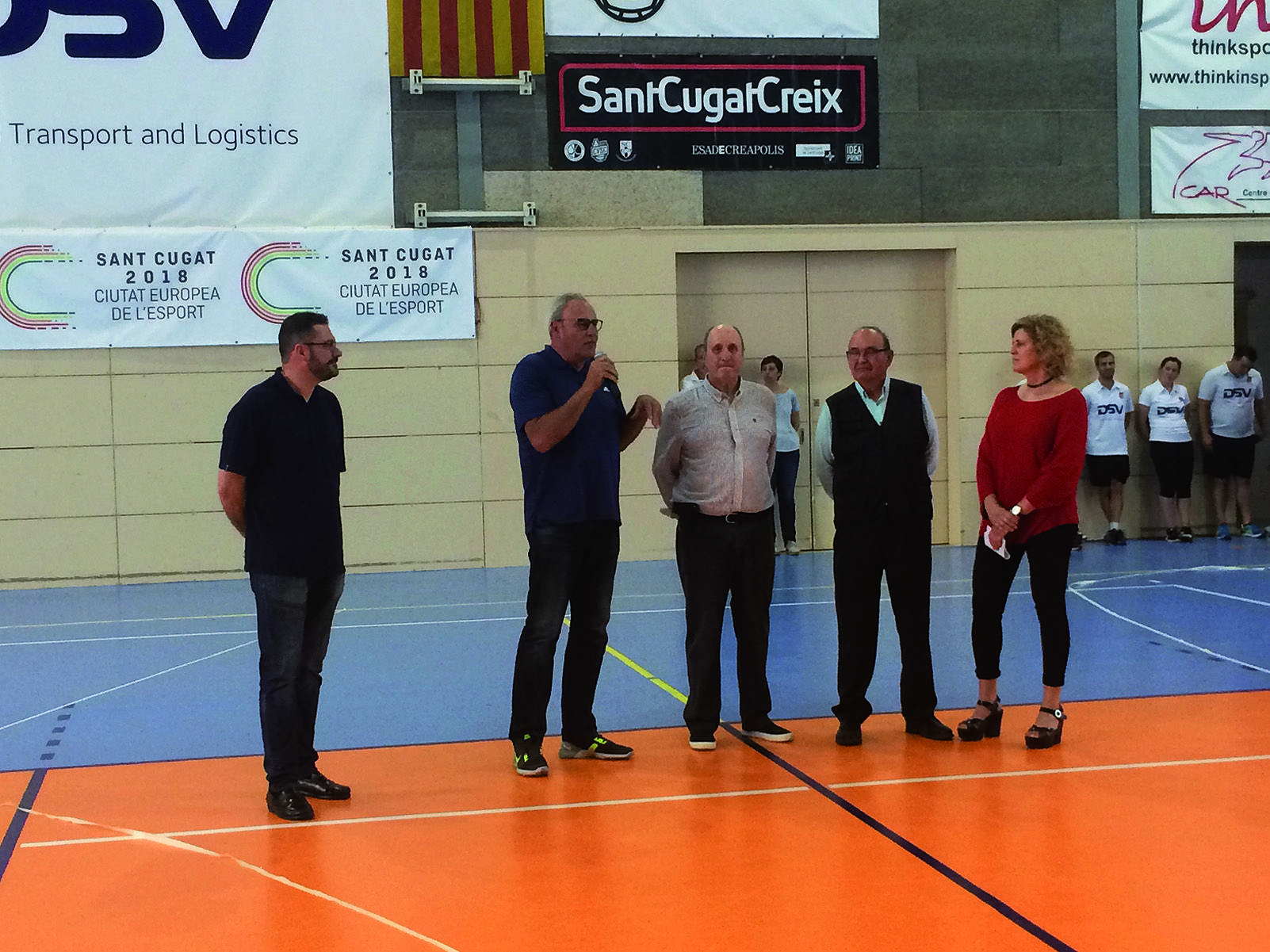 Els cinc presidents del club: Lluís Moreno, Miquel Martínez, Francesc Tortosa, Carles Castro i Núria Terribas. Foto Arxiu Tot Sant Cugat.