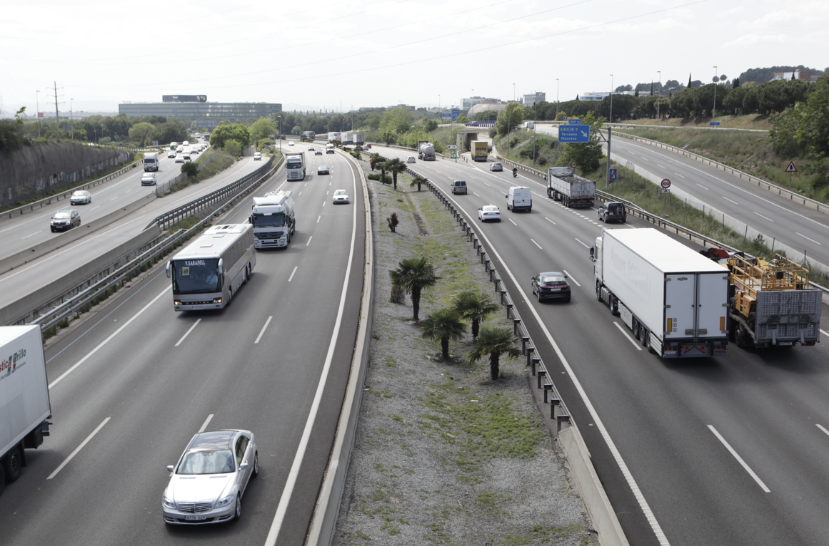 L'AP-7 en el seu pas per Sant Cugat FOTO: Artur Ribera