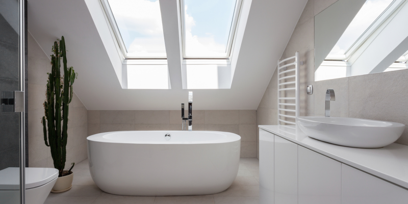 Les finestres al sostre aporten molta llum natural FOTO: Cedida