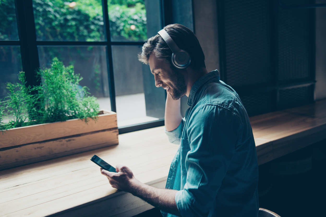 Un estudi audiològic complet ens indicarà el grau de dificultat i els audiòfons més adequats per solucionar el problema FOTO: Cedida