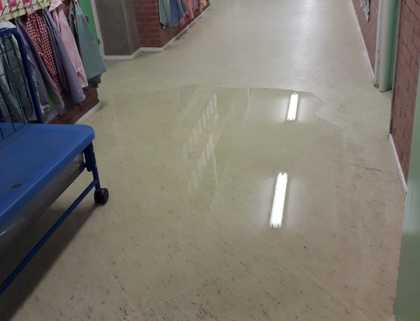 Inundacions a l'àrea d'infantil de l'escola Joan Maragall FOTO: Cedida