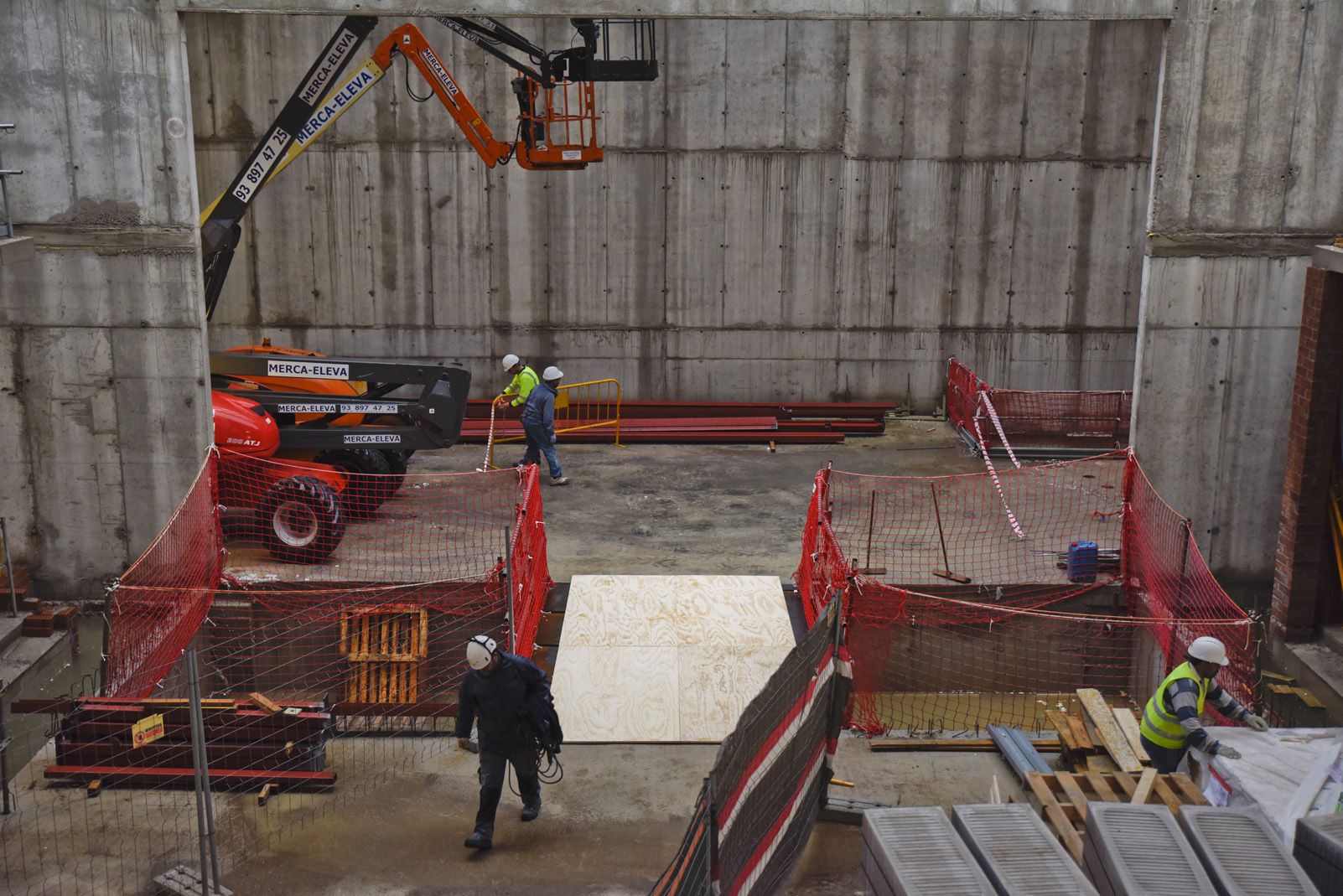 Visita a les obres del Teatre Unió de Sant Cugat. Foto: Bernat Millet.