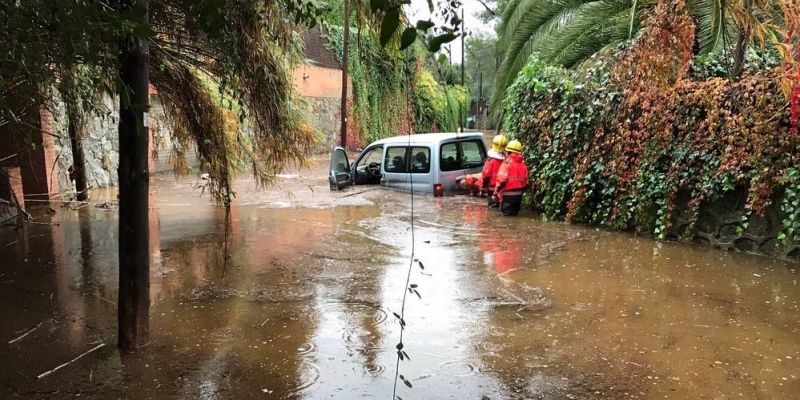 Inundació del carrer de Garriga. FOTO: EMD Valldoreix